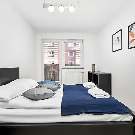 Apartamento Spizowa Z Balkonem By Renters