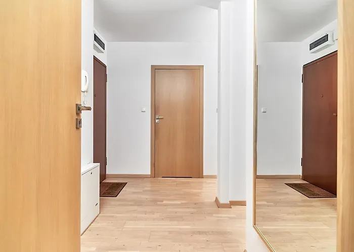 Spizowa Z Balkonem By Renters Apartman *